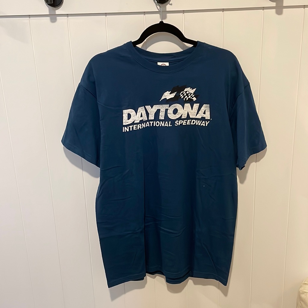 Daytona International Speedway TShirt Large